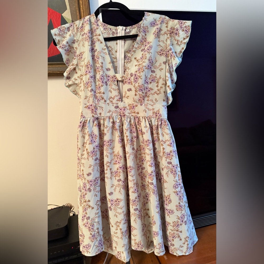 Floral Dress with ruffle sleeves